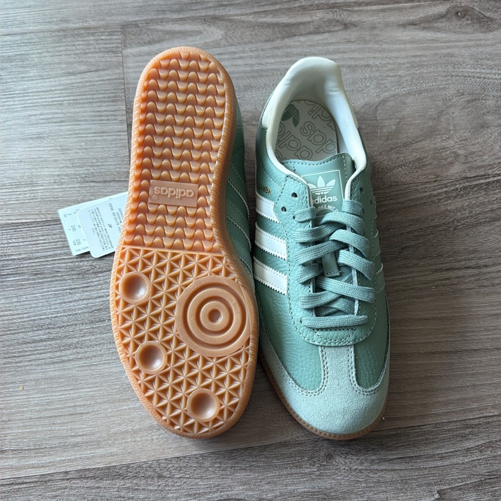Adidas Samba OG W Sneakers in Sage Green & White - Picture 3 of 8